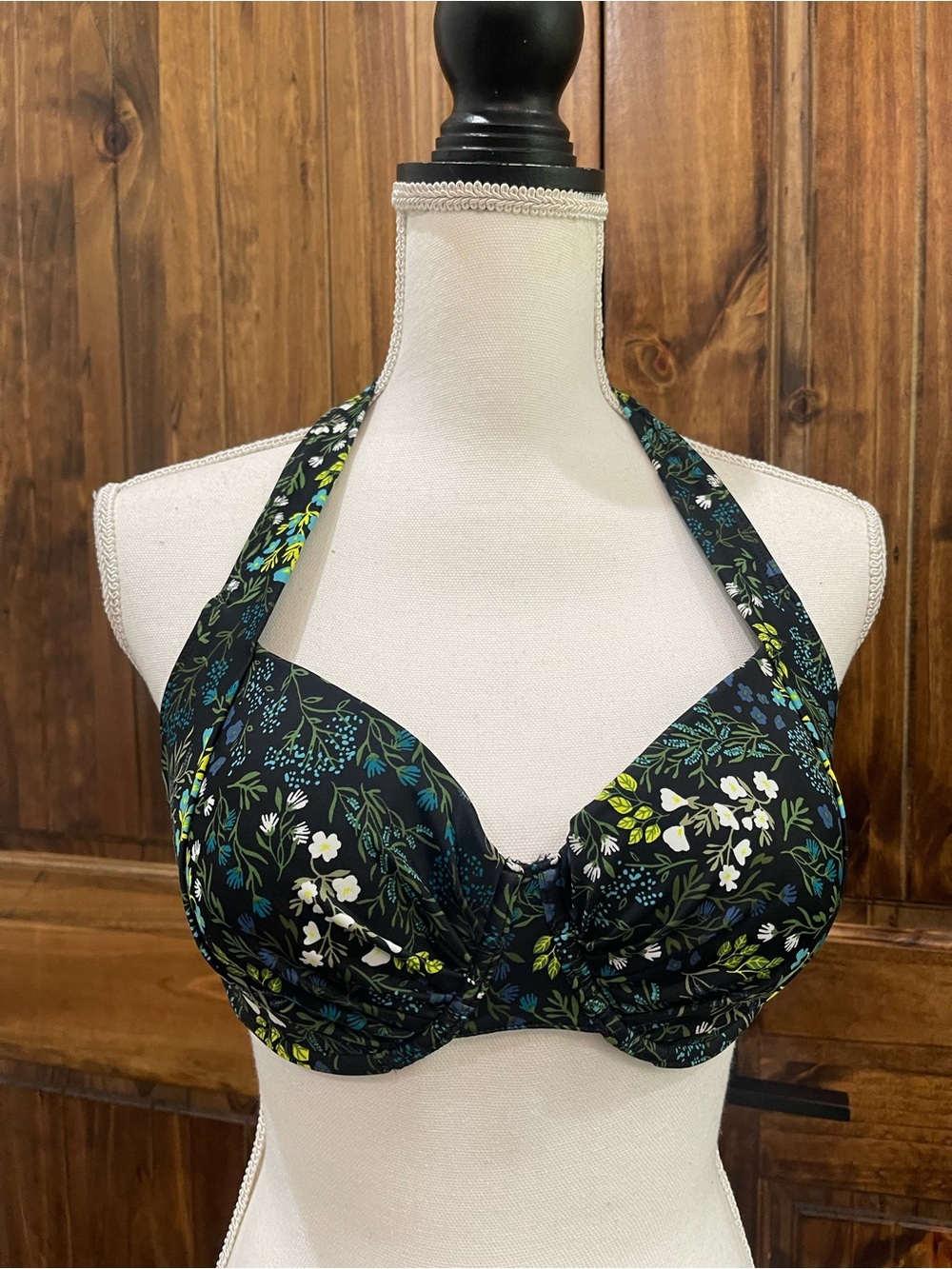Adore Me Floral Bikini Swim Top Underwire 34DD